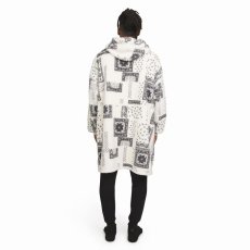 画像10: Dogg Supply by Snoop Dogg  Oversized Wearable Blanket with Kangaroo Pocket 4color (10)