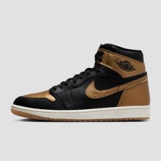 画像2: 予約商品 NIKE Unisex   Air Jordan 1 Retro Hi OG (2)