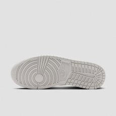 画像6: 予約商品 NIKE Unisex   Air Jordan 1 Retro Low OG (6)
