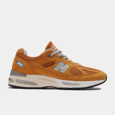 画像2: 予約商品 New Balance Unisex  991 v2  Made in ENGLAND (2)