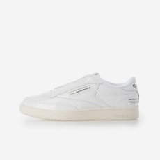 画像2: 予約商品 Reebok Unisex × White Mountaineering   Club C 85 Vintage (2)