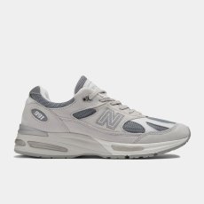 画像2: 予約商品 New Balance Unisex  991 v2  Made in ENGLAND (2)