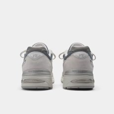 画像5: 予約商品 New Balance Unisex  991 v2  Made in ENGLAND (5)