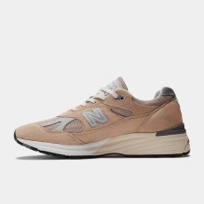 画像4: 予約商品 New Balance Unisex  991 v2  Made in ENGLAND (4)