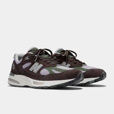 画像1: 予約商品 New Balance Unisex  991 v2  Made in ENGLAND (1)