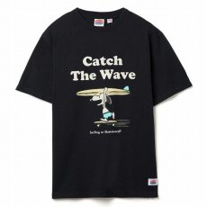 画像2: NUTMEG   Peanuts Catch The Wave T-Shirt 2color (2)