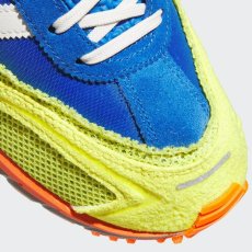 画像7: 予約商品 adidas Originals Unisex x Bad Bunny   Adizero SL72 (7)