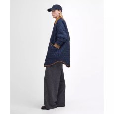 画像3: 予約販売 Barbour  30th Anniversary Liddesdale Oversized Quilted Jacket NAVY (3)