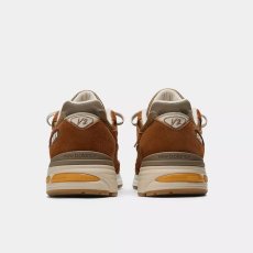 画像5: 予約商品 New Balance Unisex  991 v2  Made in ENGLAND (5)