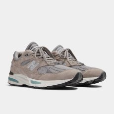 画像1: 予約商品 New Balance Unisex  991 v2  Made in ENGLAND (1)