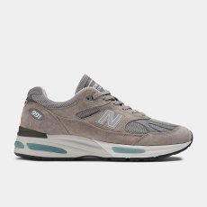 画像2: 予約商品 New Balance Unisex  991 v2  Made in ENGLAND (2)