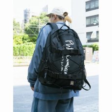 画像10: Philip Lumbang   2Belt Bungee Cord Backpack (10)