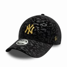 画像1: New Era Woman  New York Yankees Leo Velour 9FORTY (1)