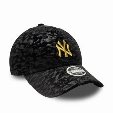 画像3: New Era Woman  New York Yankees Leo Velour 9FORTY (3)