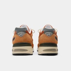画像5: 予約商品 New Balance Unisex  991 v2  Made in ENGLAND (5)