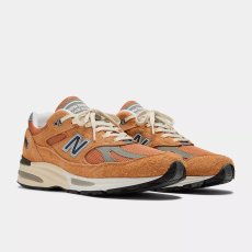 画像1: 予約商品 New Balance Unisex  991 v2  Made in ENGLAND (1)
