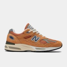 画像2: 予約商品 New Balance Unisex  991 v2  Made in ENGLAND (2)
