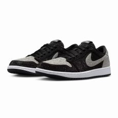 画像1: 予約商品 NIKE Unisex   Swarovski × Air Jordan 1 Retro Low OG (1)