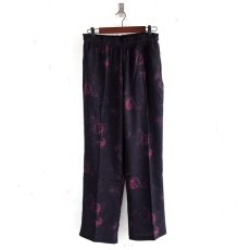 42 DARK FLOWER RED