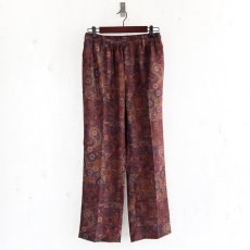 10 PAISLEY BROWN