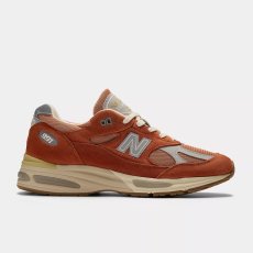 画像2: 予約商品 New Balance Unisex  991 v2  Made in ENGLAND (2)