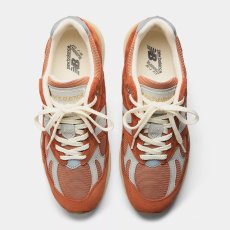 画像3: 予約商品 New Balance Unisex  991 v2  Made in ENGLAND (3)