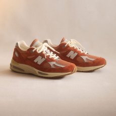 画像7: 予約商品 New Balance Unisex  991 v2  Made in ENGLAND (7)