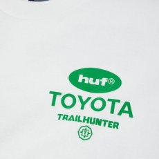 画像3: 予約商品 HUF × TOYOTA  Trailhunter Generations S/S T-Shirt (3)