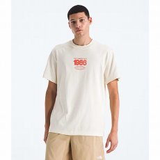 画像2: 予約商品 THE NORTH FACE   Track Relaxed Graphic T-Shirt (2)