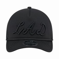 画像2: New Era   Los Angeles Dodgers Black City Initial 9FORTY A-Frame M-Crown Trucker Hat (2)