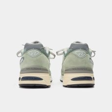 画像5: 予約商品 New Balance Unisex  991 v2  Made in ENGLAND (5)