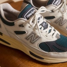 画像7: 予約商品 New Balance Unisex  991 v2  Made in ENGLAND (7)