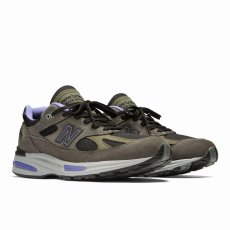 画像1: 予約商品 New Balance Unisex  991 v2  Made in ENGLAND (1)