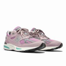 画像1: 予約商品 New Balance Unisex  991 v2  Made in ENGLAND (1)